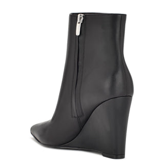 Botín NINE WEST Wnpaes  Piel Color Negro