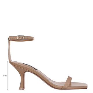 Sandalia NINE WEST Wnripe3  Piel acabado charol Color Beige